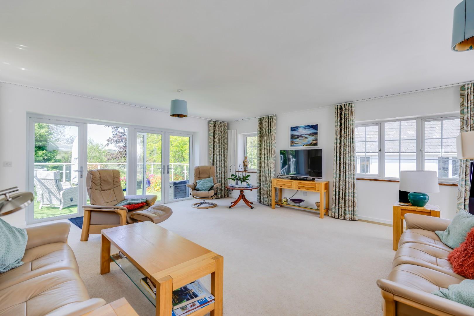 River Cottage, Piccadilly, Llanblethian, Vale Of Glamorgan, CF71 7JL